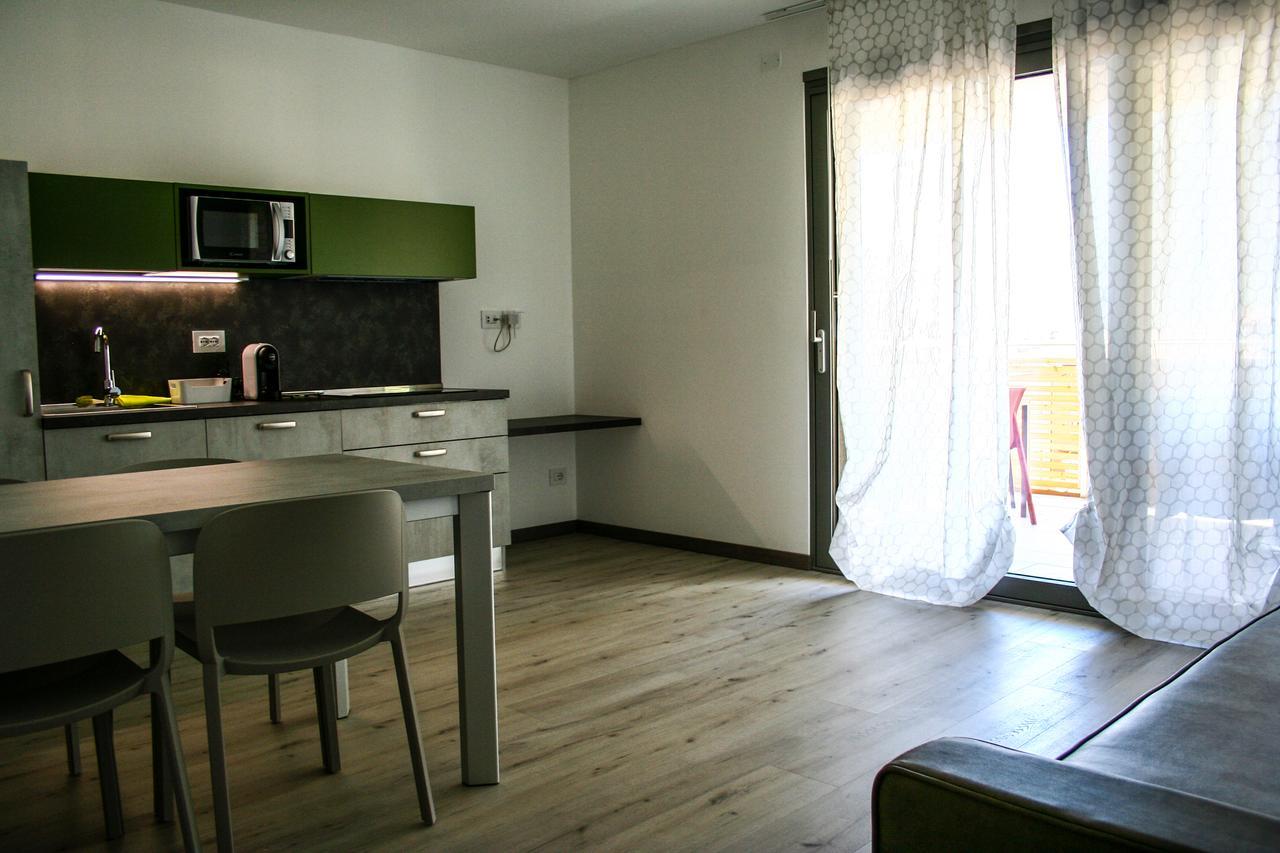 Gardabreak Rooms&Breakfast Holiday Apartments Riva del Garda Kültér fotó